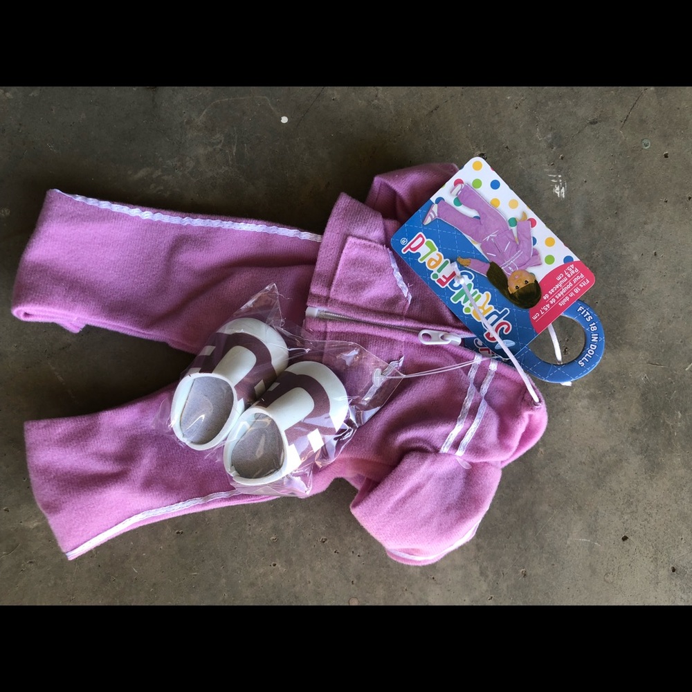 Tracksuit with matching shoes
